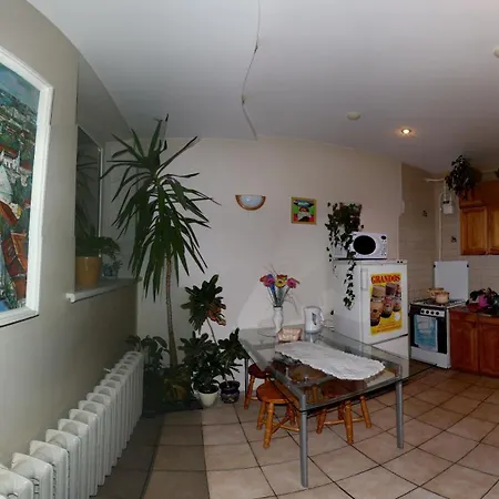 Hotel Nakvines Namai Mano Kelias