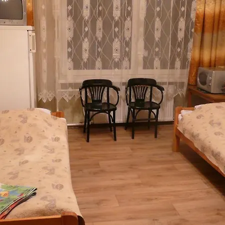 Nakvines Namai Mano Kelias