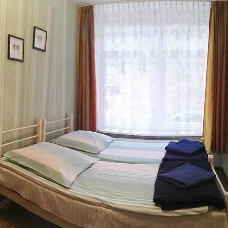 Hotel Nakvines Namai Mano Kelias